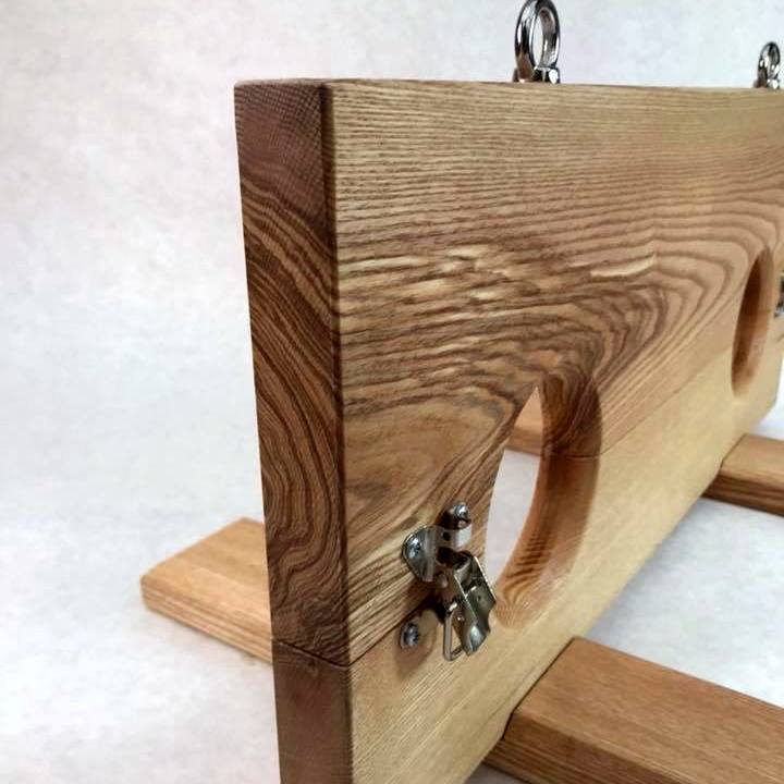 Gratefulpain fetish tickling stocks close up of latch